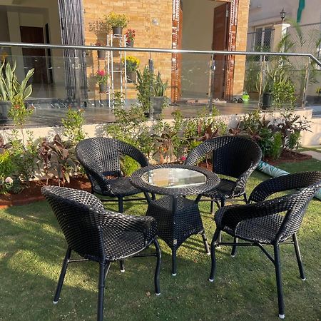 Mannat Villa With Swimming Pool And Garden Lonavla Exterior foto